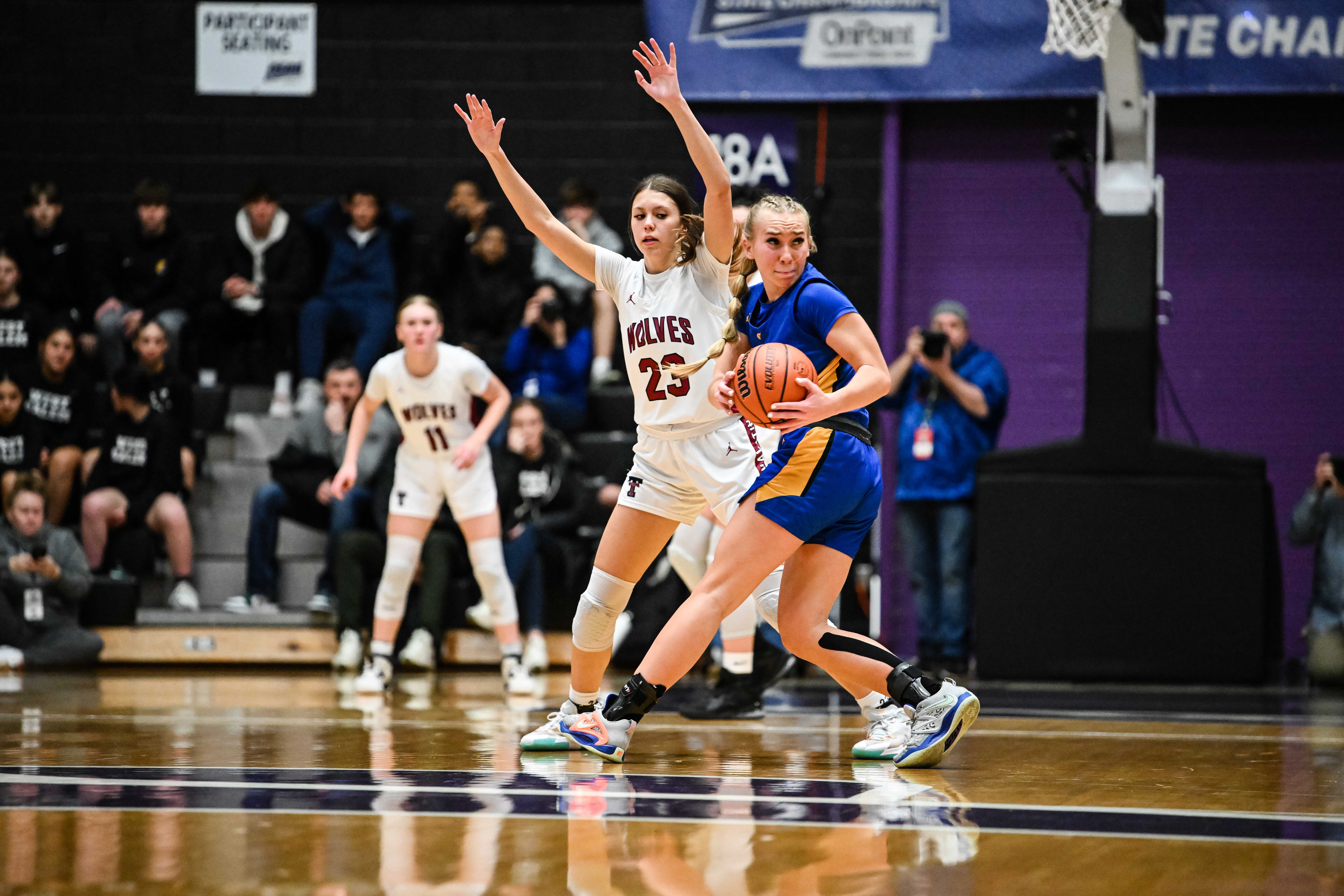 Barlow Tualatin 6A Oregon girls basketball quarterfinal Naji Saker -95